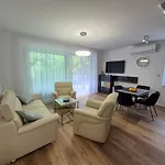 Blue Sapphire Apartment *