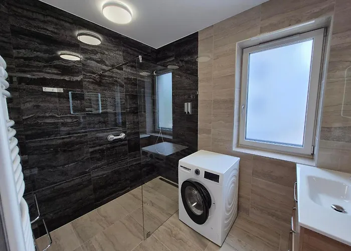 Blue Sapphire Apartment *